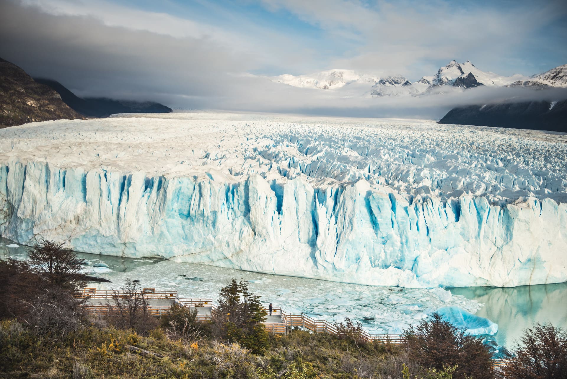 Los Glaciares National Park & Fitz Roy Cascada Expediciones